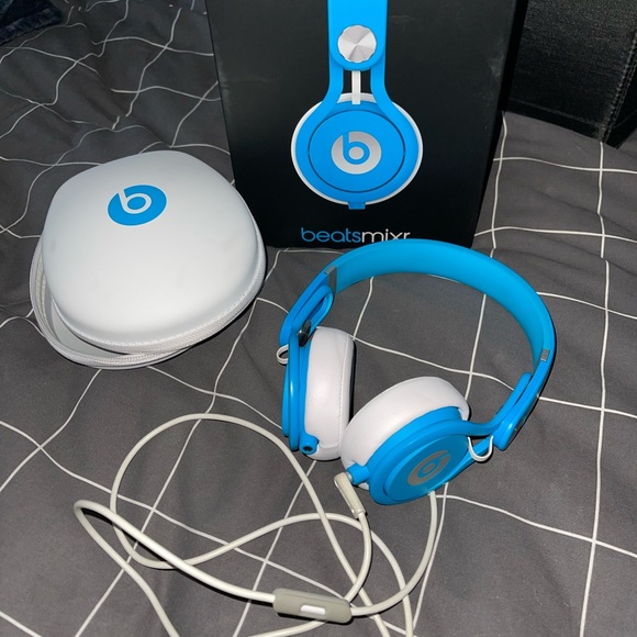 RARE Limited Edition Blue Beats by Dre Mixr Headphones - Picture 8 of 13